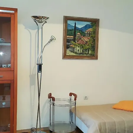 Top * Sofia